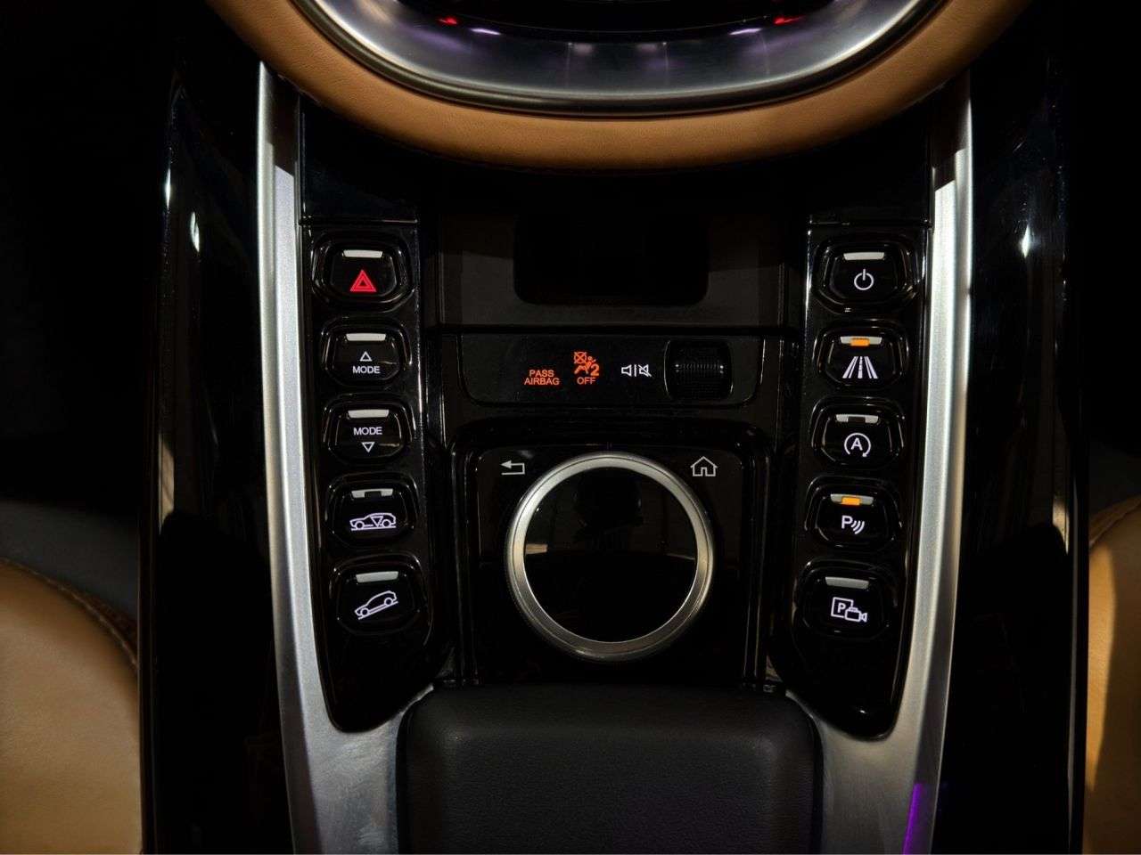 2020 ASTON MARTIN DBX 2020 ASTON MARTIN DBX