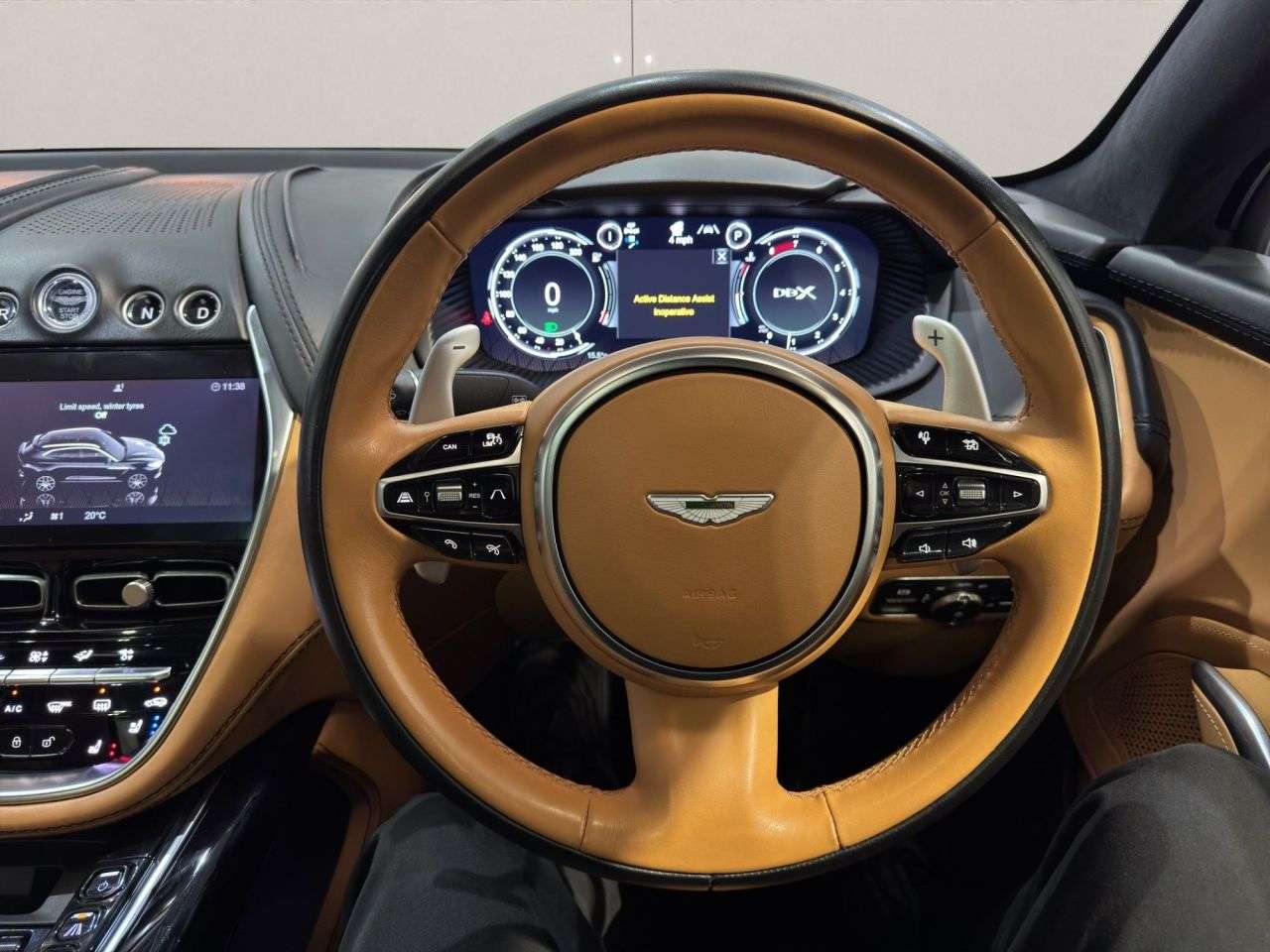 2020 ASTON MARTIN DBX 2020 ASTON MARTIN DBX