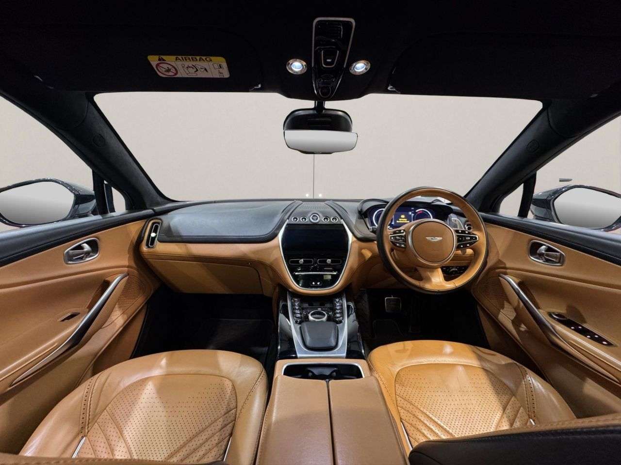 2020 ASTON MARTIN DBX 2020 ASTON MARTIN DBX