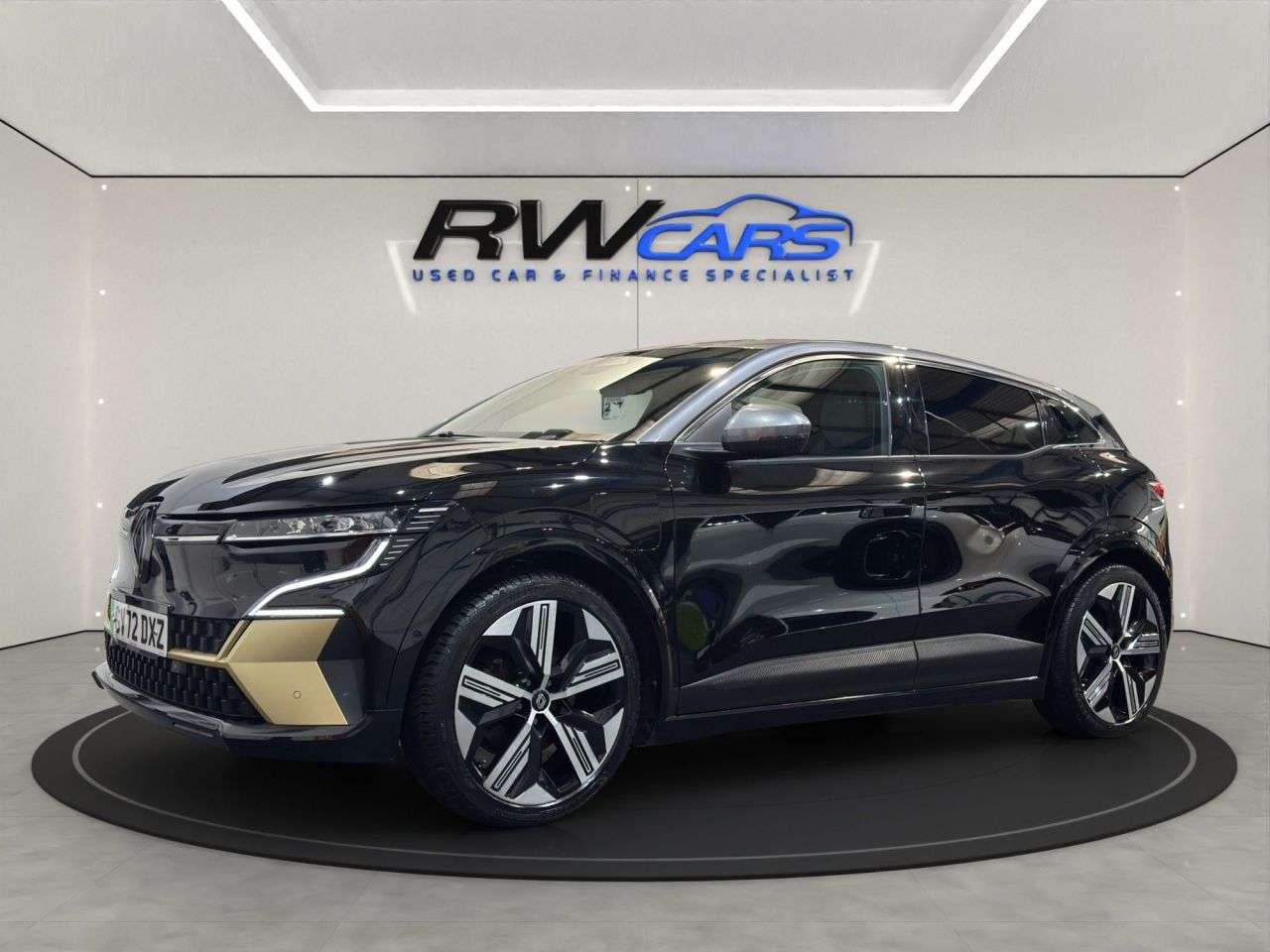 A 2022 RENAULT MEGANE E-TECH 60kWh launch edition Hatchback 5dr Electric Auto (220 ps) A 2022 RENAULT MEGANE E-TECH 60kWh launch edition Hatchback 5dr Electric Auto (220 ps)