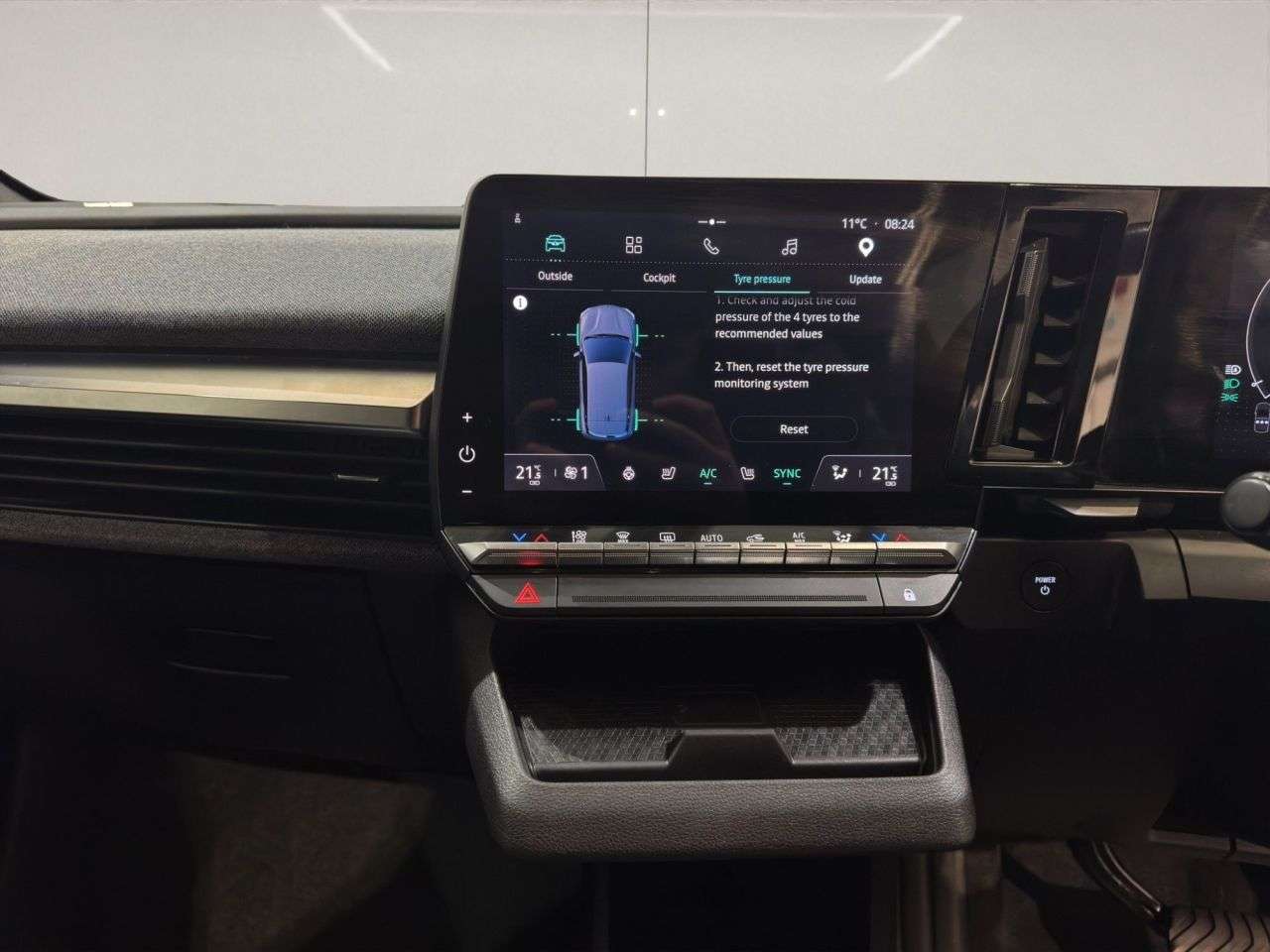 2022 RENAULT MEGANE E-TECH 2022 RENAULT MEGANE E-TECH