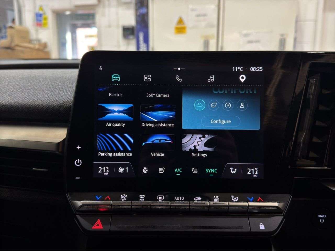 2022 RENAULT MEGANE E-TECH 2022 RENAULT MEGANE E-TECH