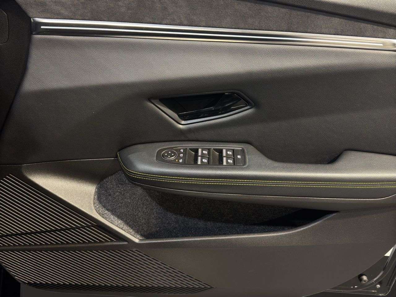 2022 RENAULT MEGANE E-TECH 2022 RENAULT MEGANE E-TECH