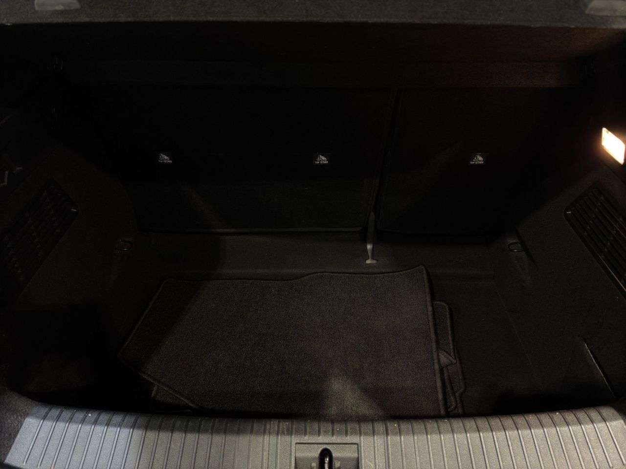 2022 RENAULT MEGANE E-TECH 2022 RENAULT MEGANE E-TECH