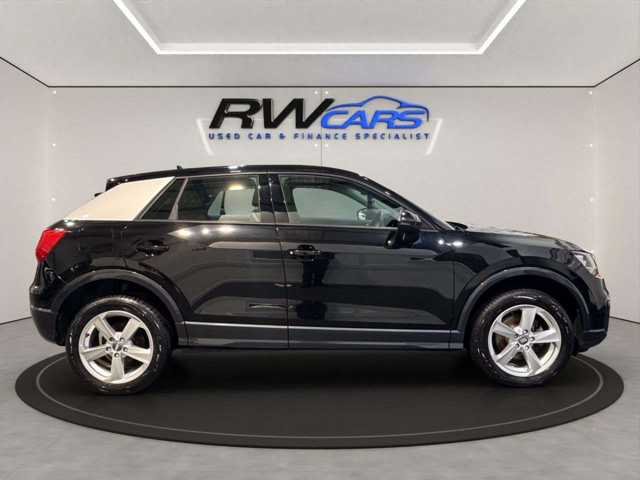 2019 AUDI Q2 2019 AUDI Q2