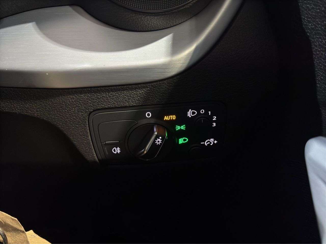 2019 AUDI Q2 2019 AUDI Q2