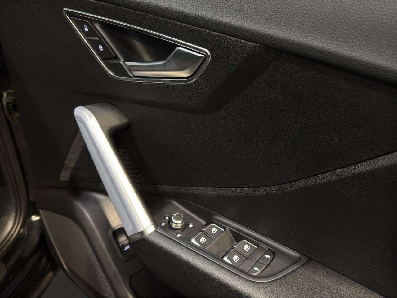 2019 AUDI Q2 2019 AUDI Q2