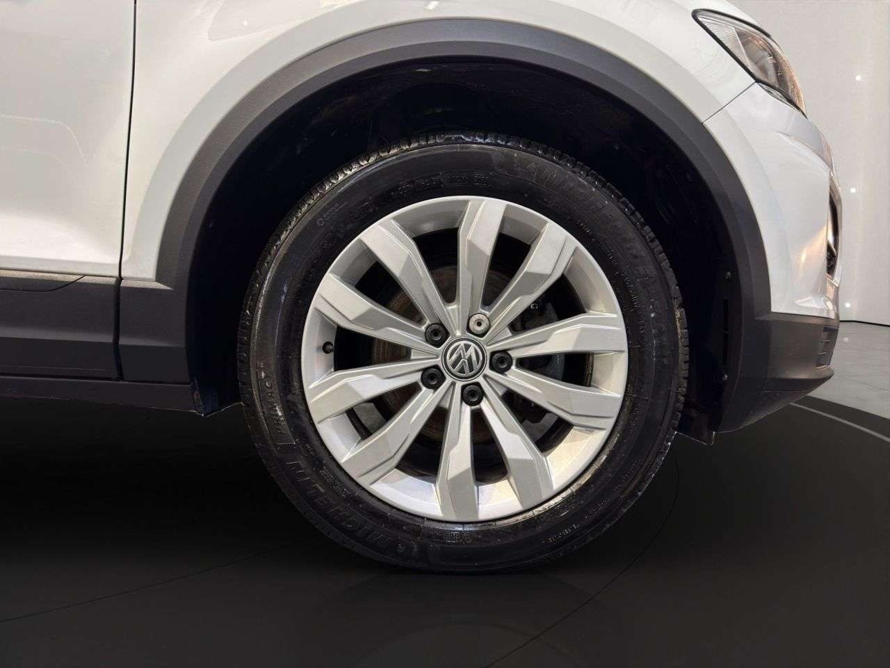 2020 VOLKSWAGEN T-ROC 2020 VOLKSWAGEN T-ROC