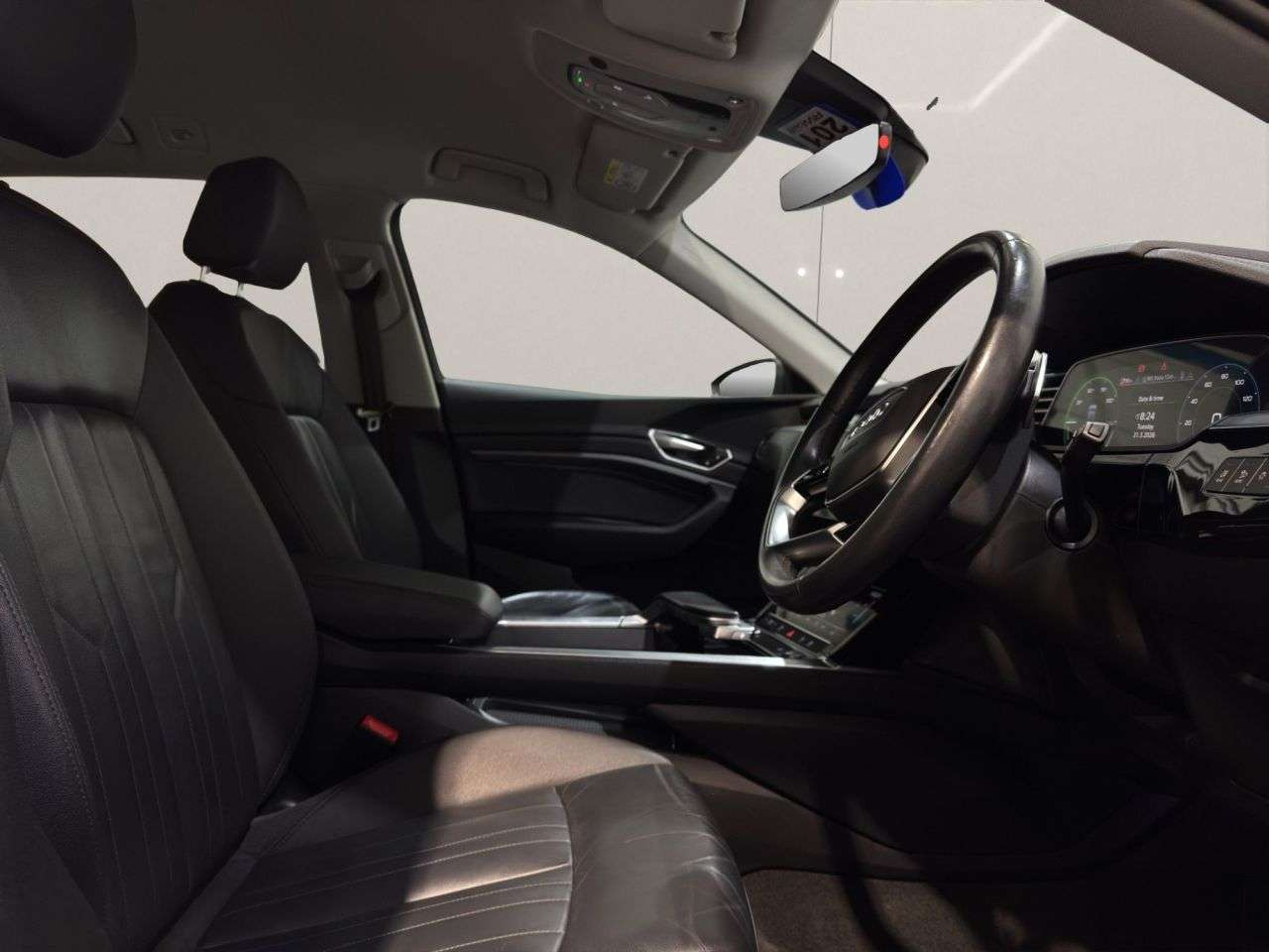 2021 AUDI E-TRON 2021 AUDI E-TRON