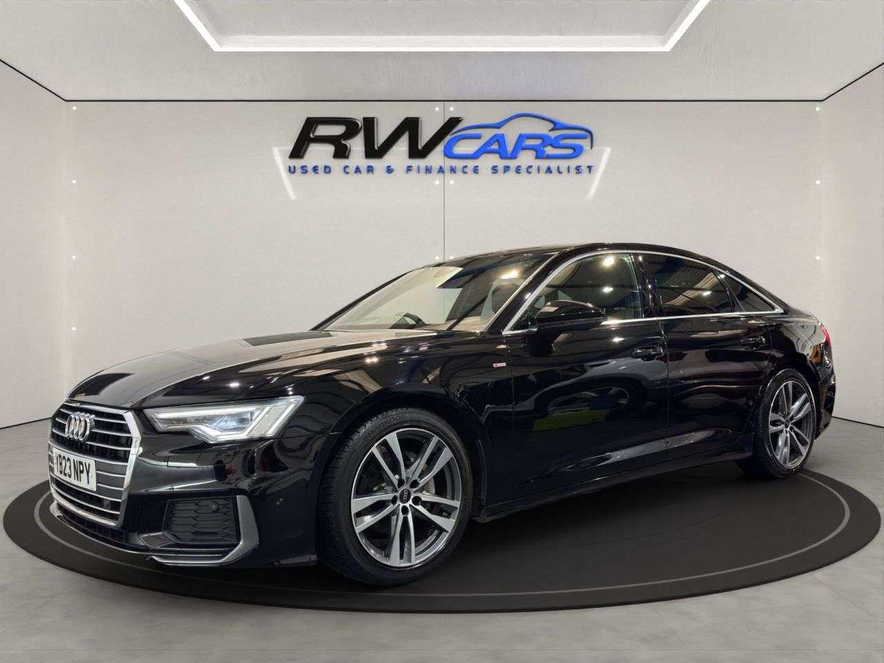 A 2023 AUDI A6 SALOON 2.0 TFSI 40 S line Saloon 4dr Petrol S Tronic Euro 6 (s/s) (204 ps) A 2023 AUDI A6 SALOON 2.0 TFSI 40 S line Saloon 4dr Petrol S Tronic Euro 6 (s/s) (204 ps)