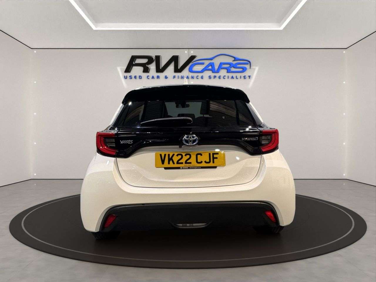 2022 TOYOTA YARIS 2022 TOYOTA YARIS