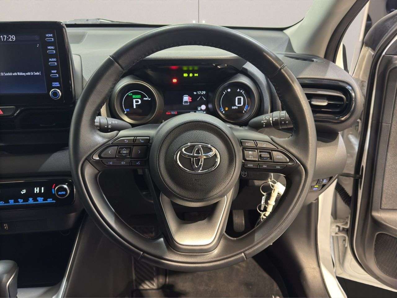 2022 TOYOTA YARIS 2022 TOYOTA YARIS