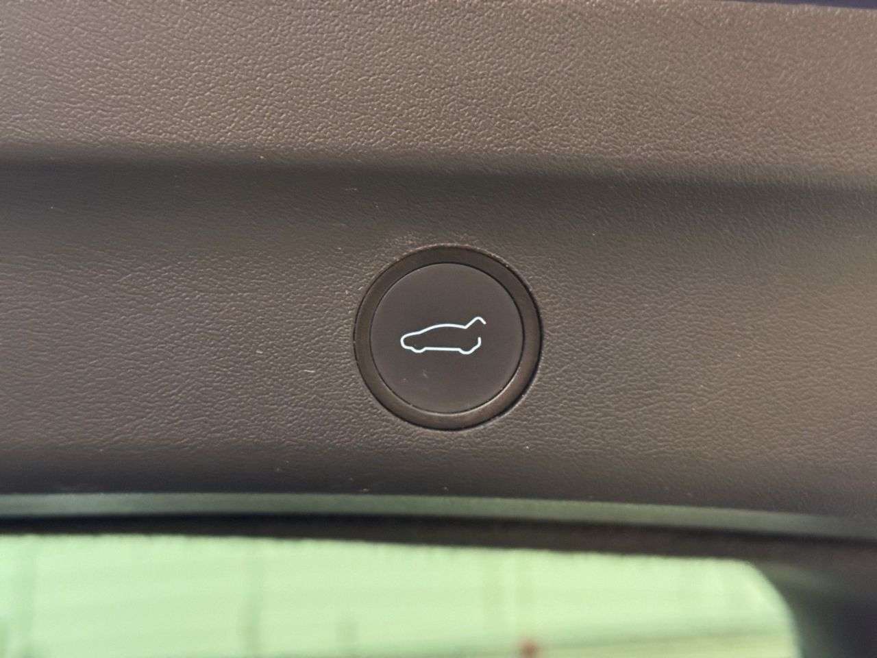 2022 TESLA MODEL Y 2022 TESLA MODEL Y