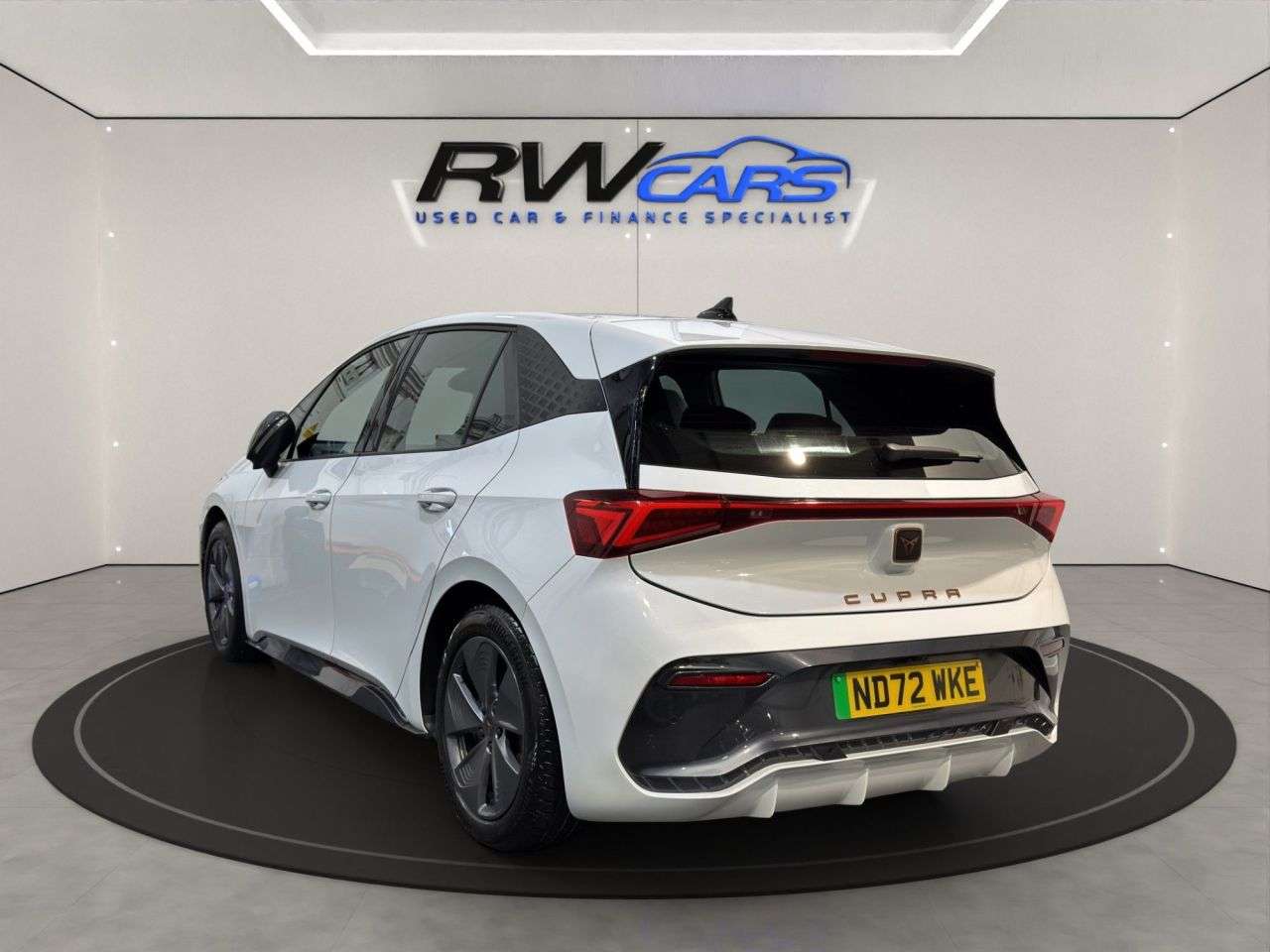 A 2022 CUPRA BORN 58kWh V1 Hatchback 5dr Electric Auto (204 ps) A 2022 CUPRA BORN 58kWh V1 Hatchback 5dr Electric Auto (204 ps)