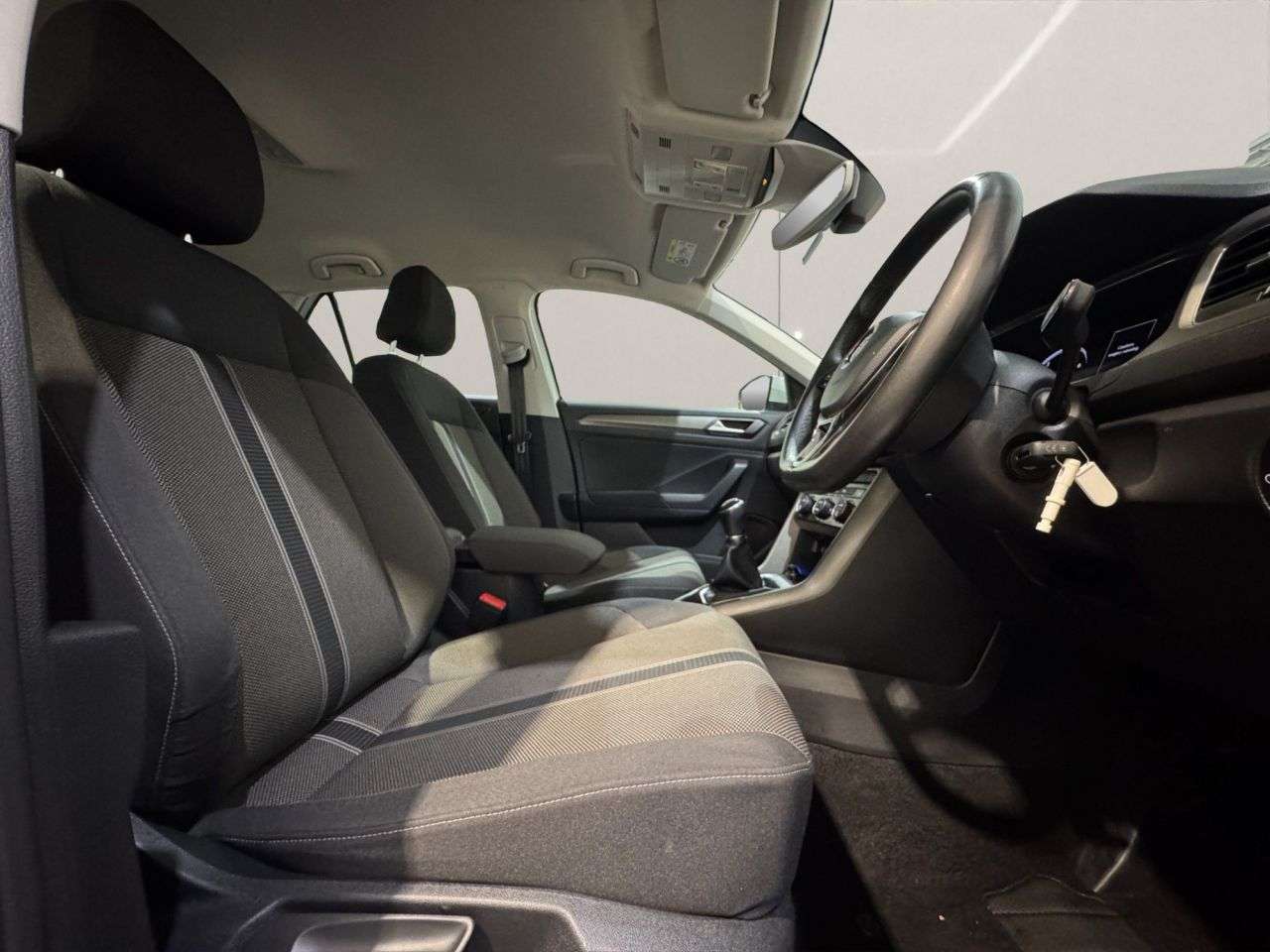 2020 VOLKSWAGEN T-ROC 2020 VOLKSWAGEN T-ROC