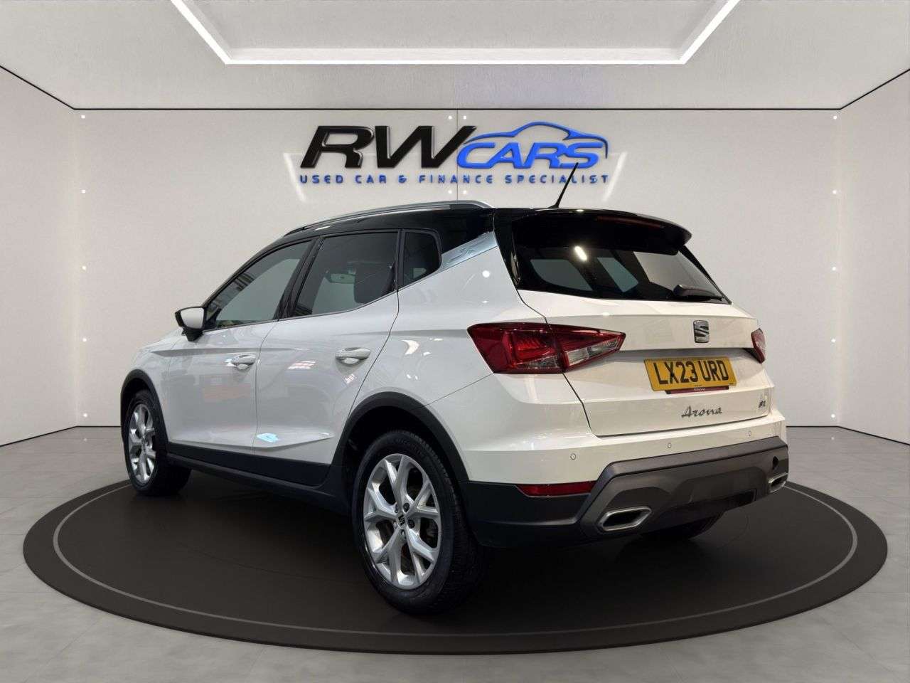 A 2023 SEAT ARONA 1.0 TSI FR SUV 5dr Petrol DSG Euro 6 (s/s) (110 ps) A 2023 SEAT ARONA 1.0 TSI FR SUV 5dr Petrol DSG Euro 6 (s/s) (110 ps)