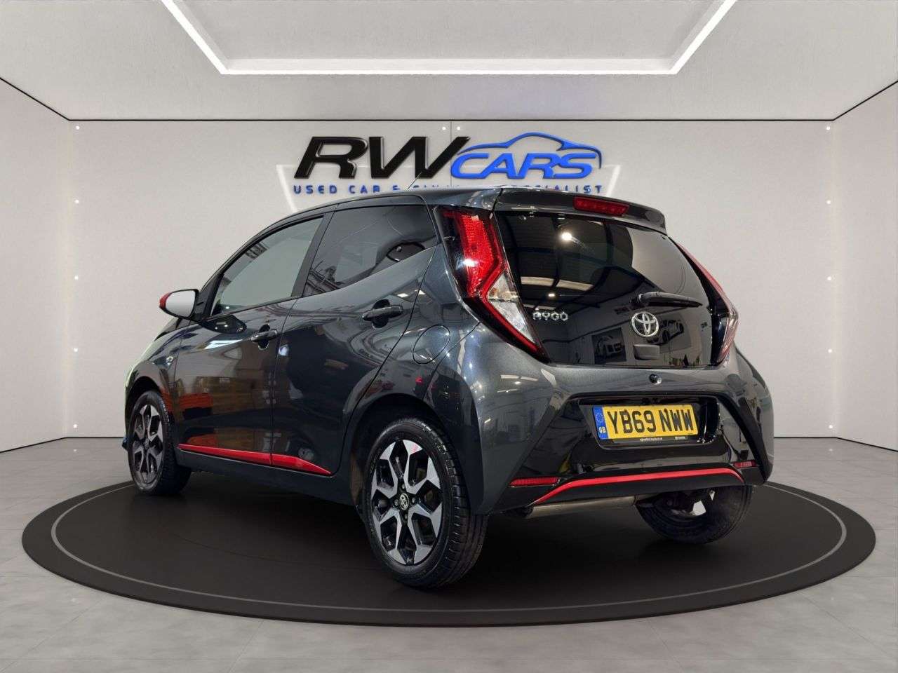 A 2019 TOYOTA AYGO 1.0 VVT-i x-trend Hatchback 5dr Petrol Manual Euro 6 (71 ps) A 2019 TOYOTA AYGO 1.0 VVT-i x-trend Hatchback 5dr Petrol Manual Euro 6 (71 ps)