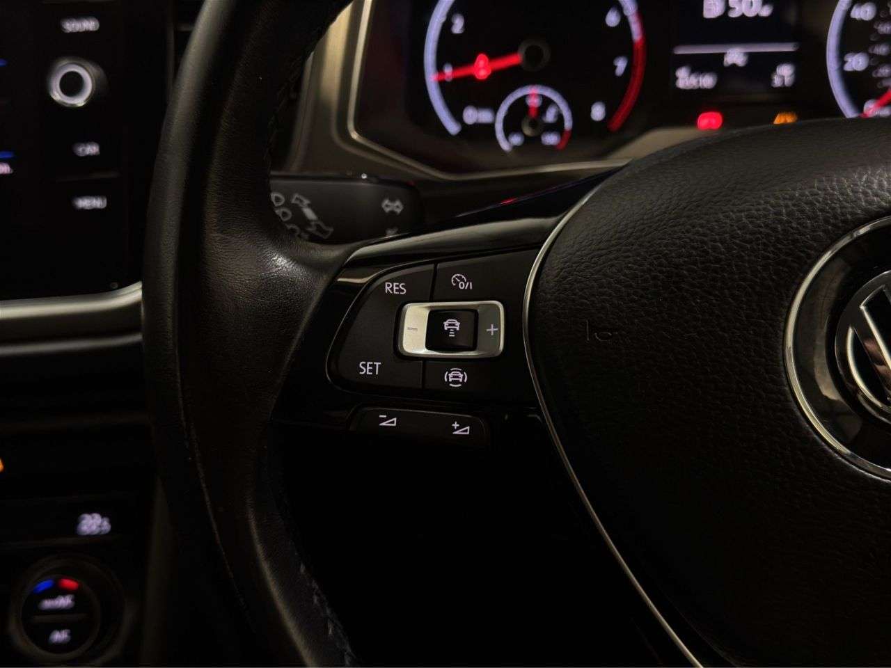 2020 VOLKSWAGEN T-ROC 2020 VOLKSWAGEN T-ROC