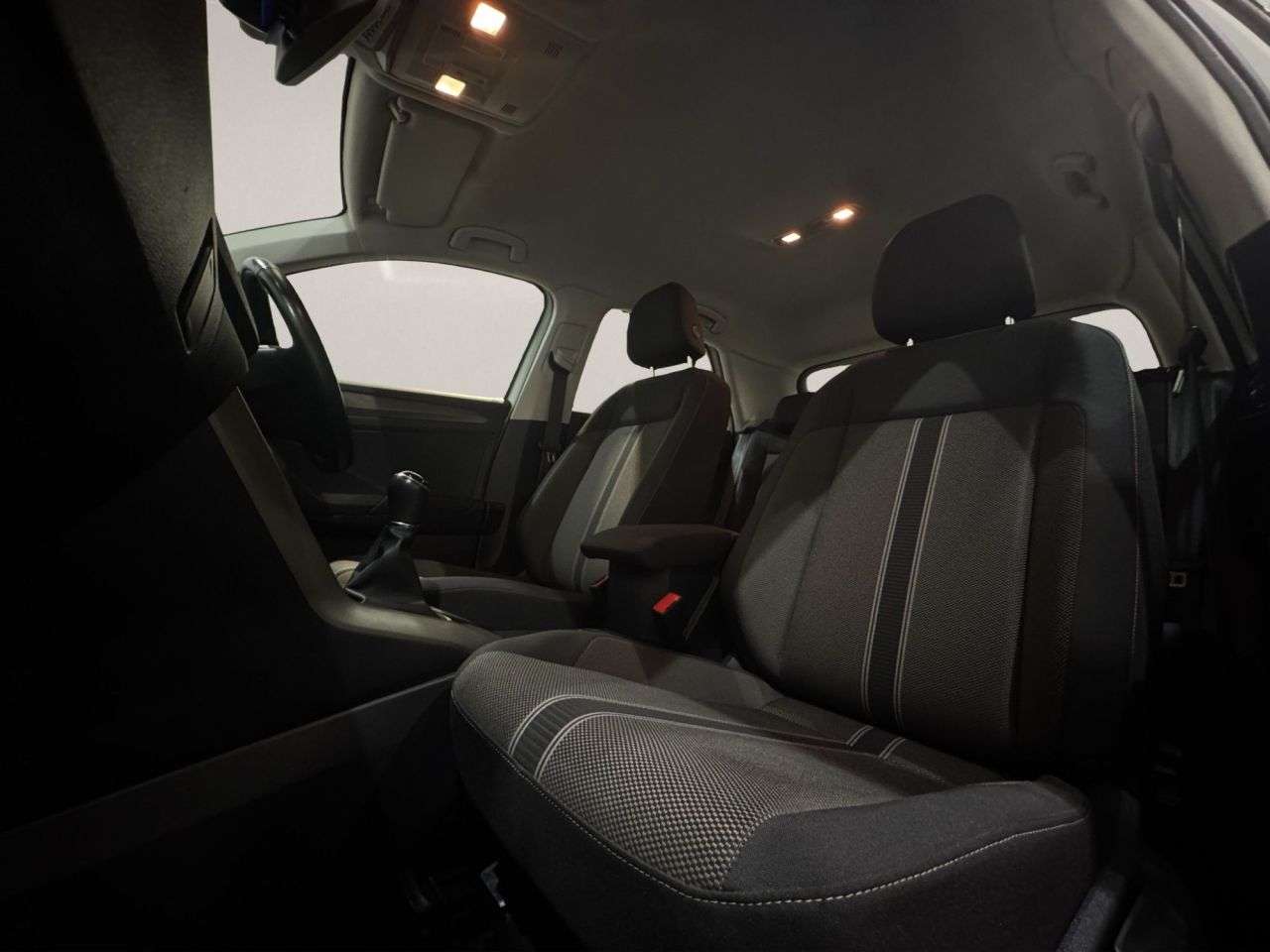 2020 VOLKSWAGEN T-ROC 2020 VOLKSWAGEN T-ROC