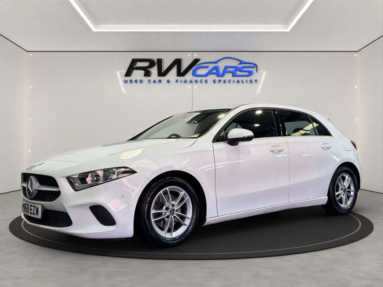 A 2018 MERCEDES-BENZ A-CLASS 1.5 A180d SE (Executive) Hatchback 5dr Diesel 7G-DCT Euro 6 (s/s) (116 ps) A 2018 MERCEDES-BENZ A-CLASS 1.5 A180d SE (Executive) Hatchback 5dr Diesel 7G-DCT Euro 6 (s/s) (116 ps)