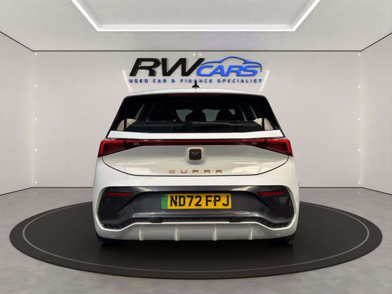 A 2022 CUPRA BORN 58kWh V1 Hatchback 5dr Electric Auto (204 ps) A 2022 CUPRA BORN 58kWh V1 Hatchback 5dr Electric Auto (204 ps)