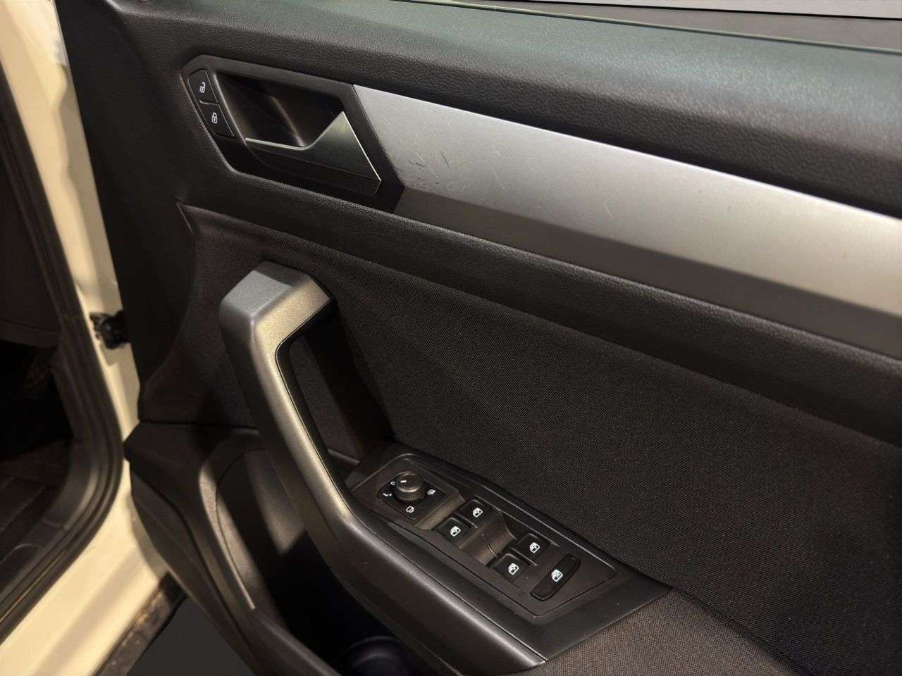 2023 VOLKSWAGEN T-ROC 2023 VOLKSWAGEN T-ROC