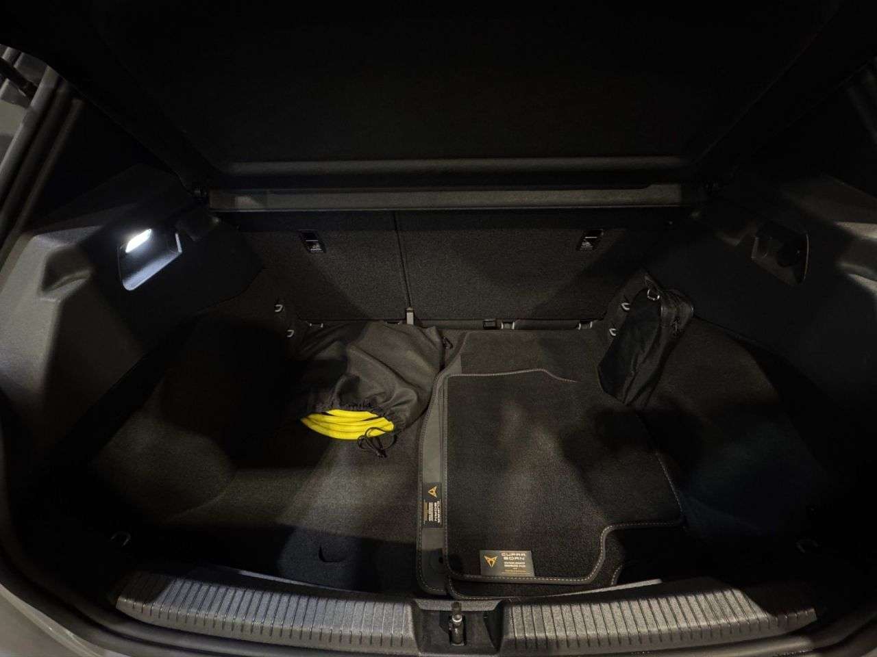 2022 CUPRA BORN 2022 CUPRA BORN