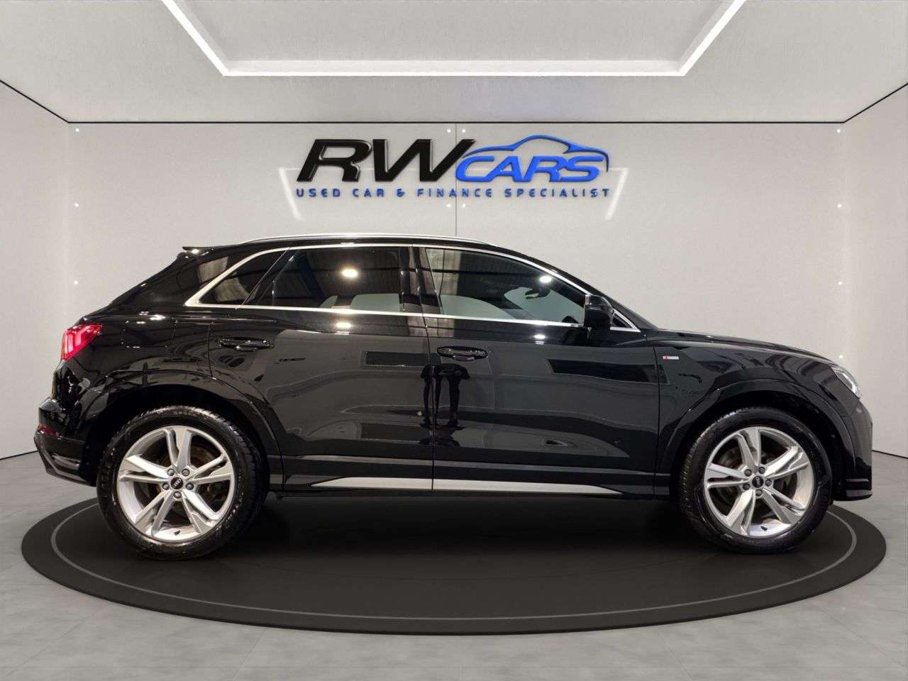 2022 AUDI Q3 2022 AUDI Q3