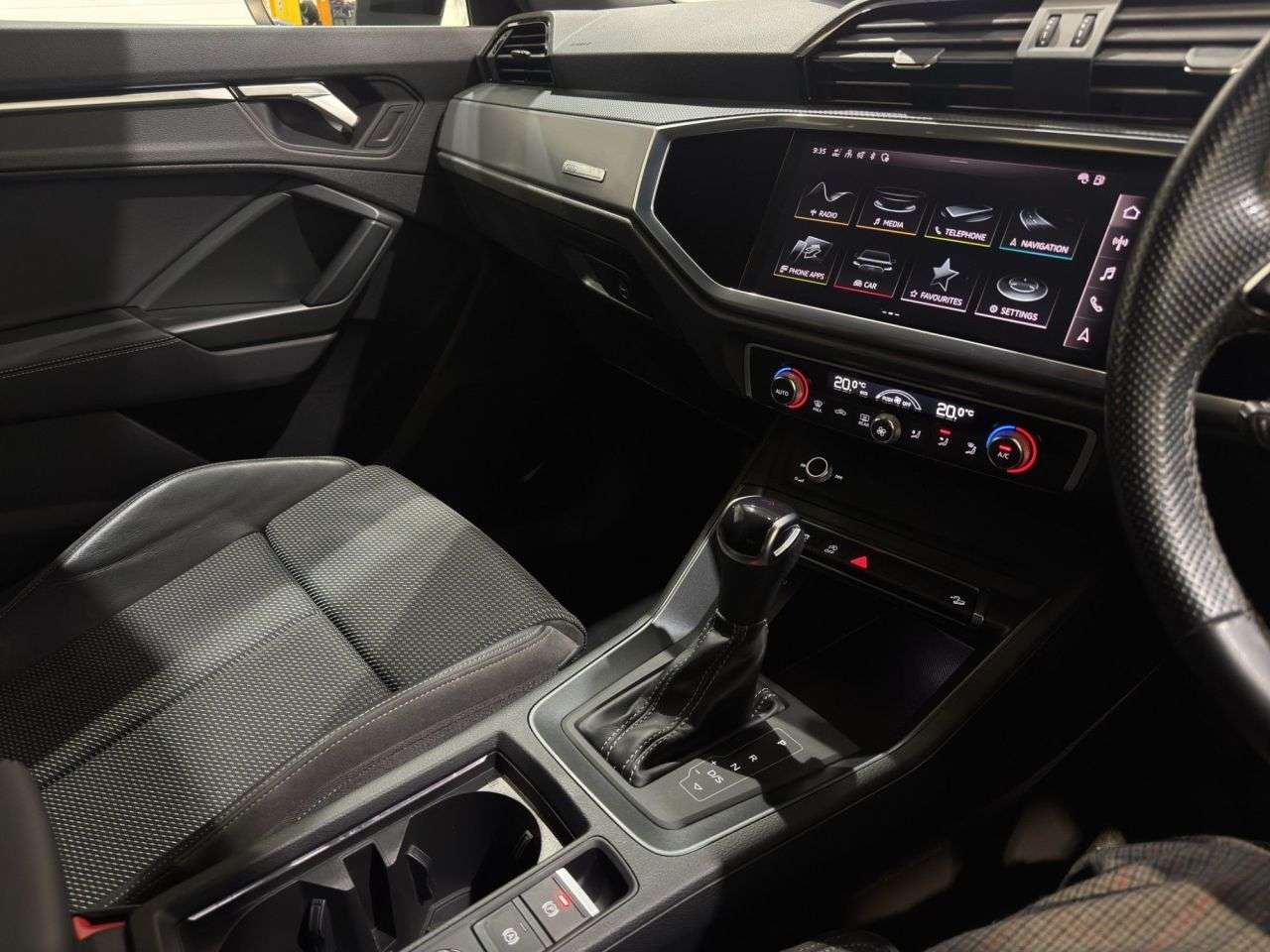 2022 AUDI Q3 2022 AUDI Q3