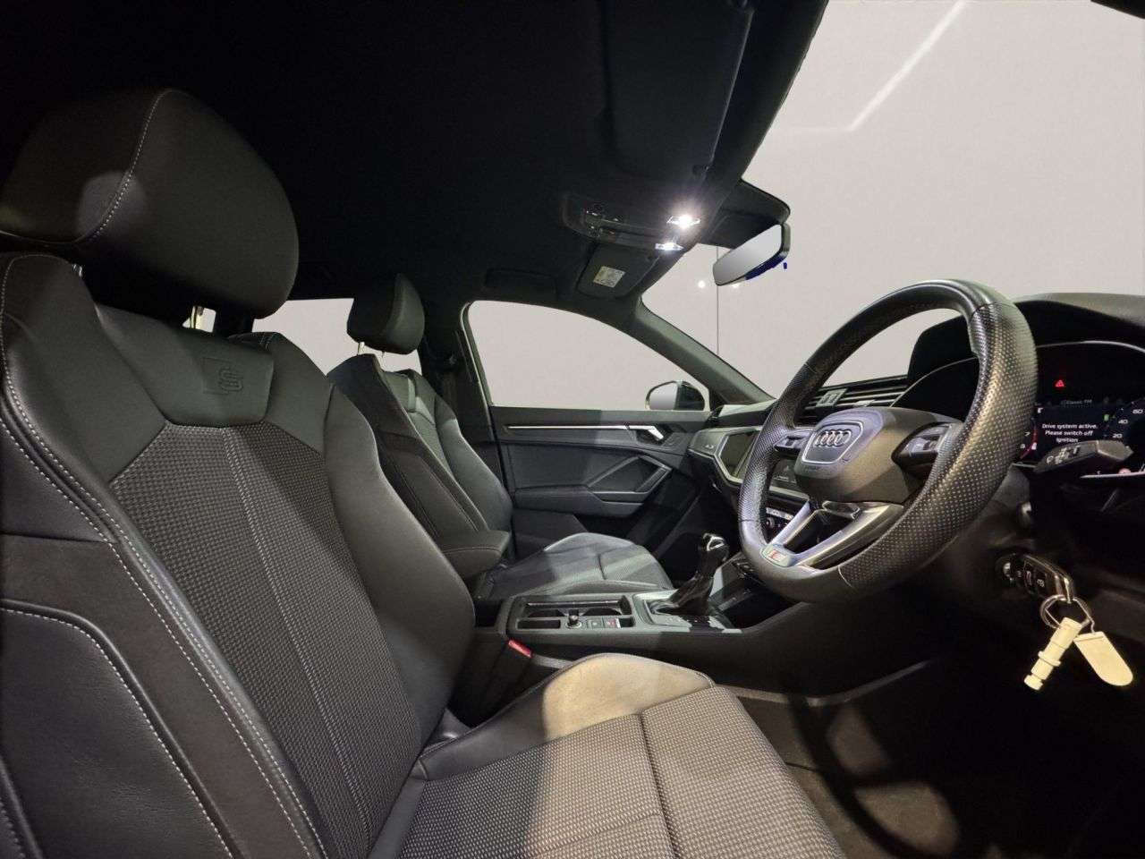 2022 AUDI Q3 2022 AUDI Q3