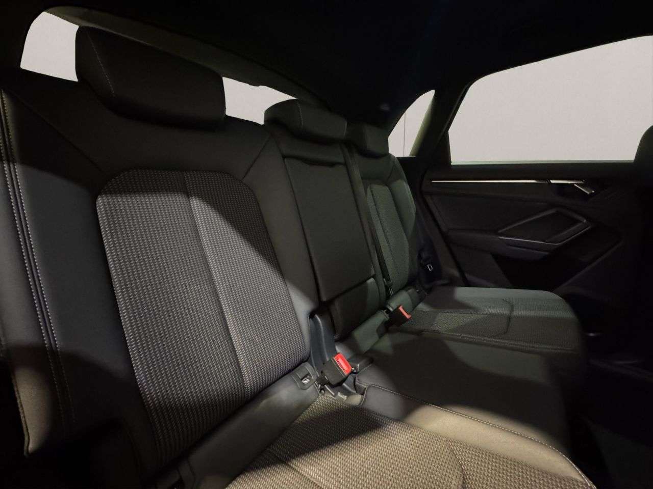 2022 AUDI Q3 2022 AUDI Q3