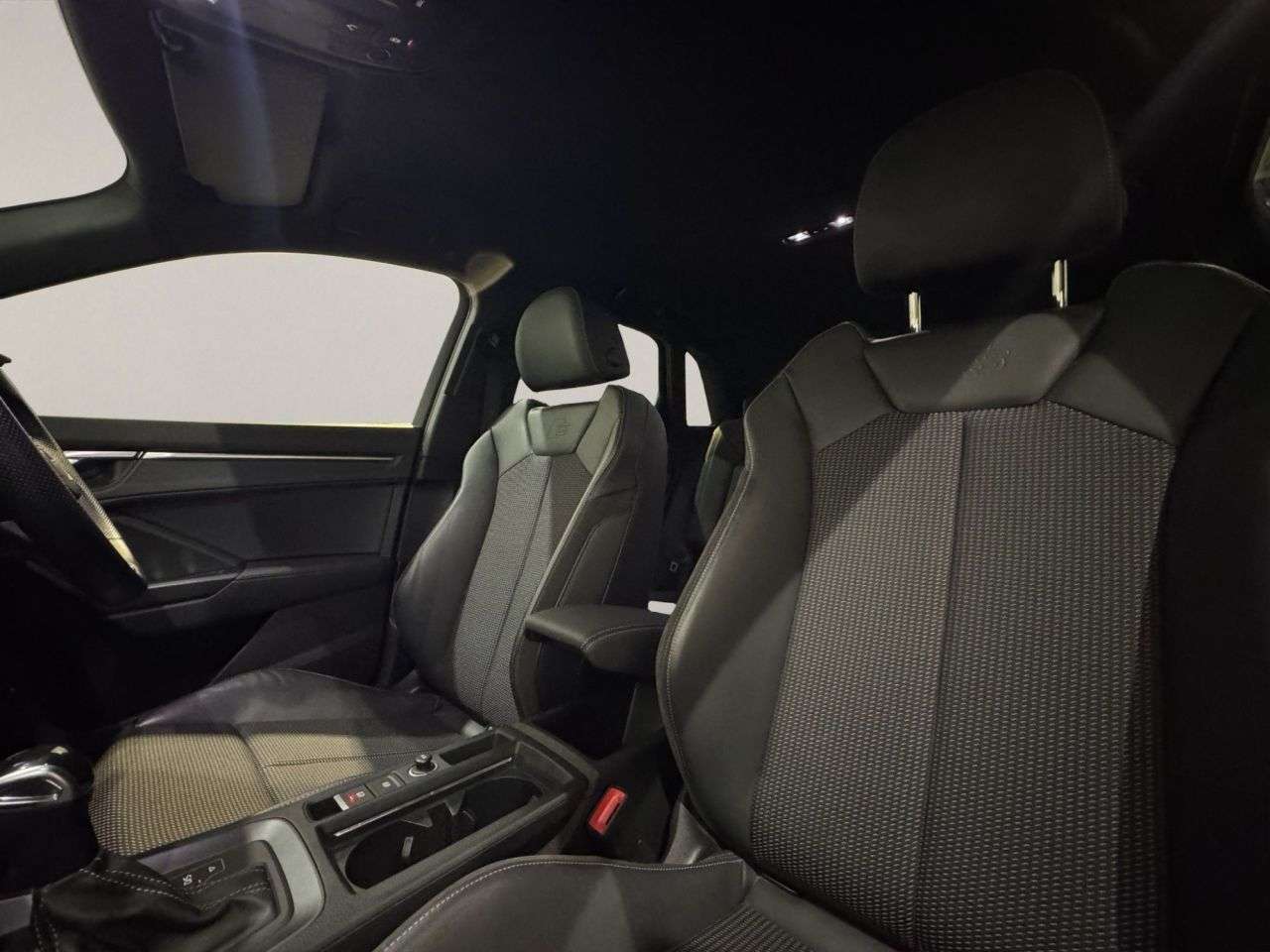 2022 AUDI Q3 2022 AUDI Q3