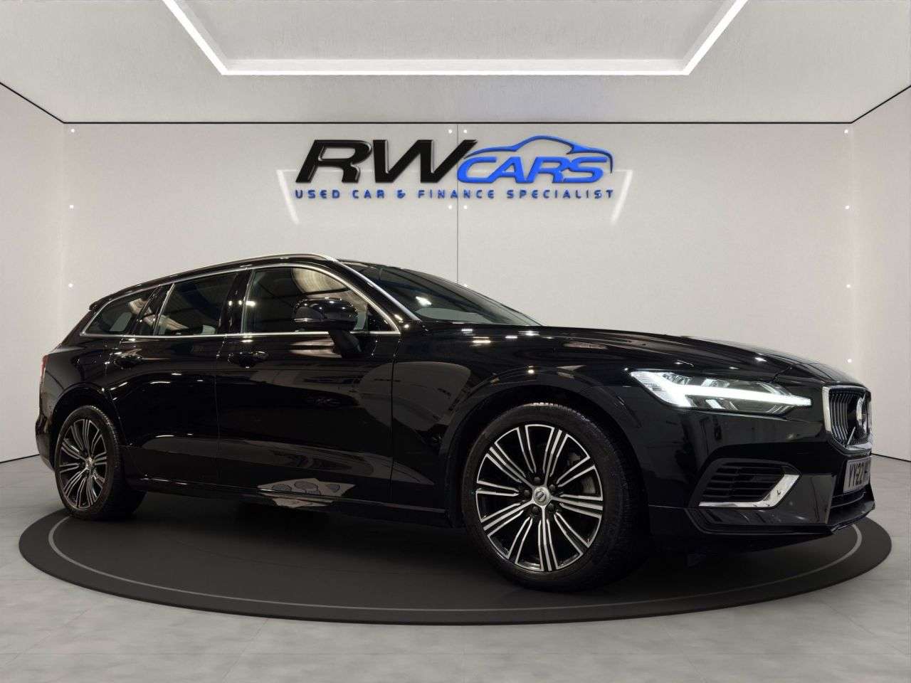 2022 VOLVO V60 2022 VOLVO V60