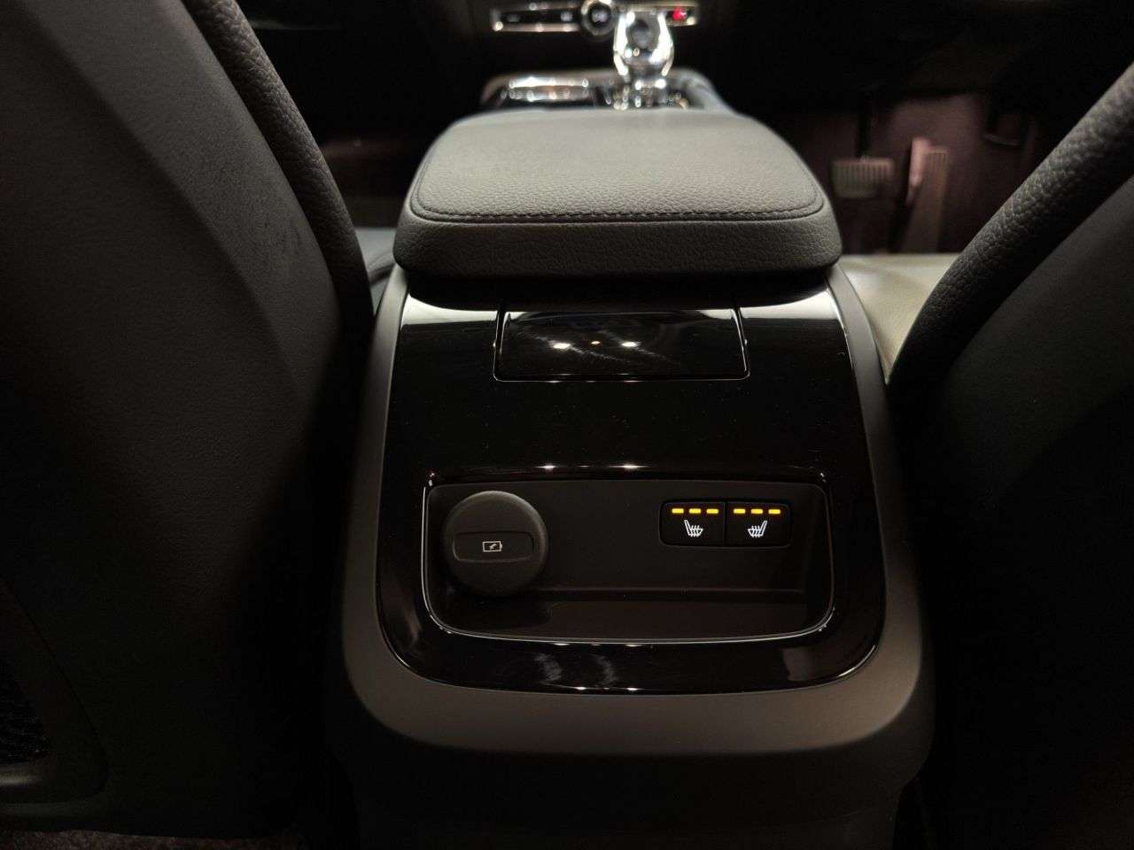 2022 VOLVO V60 2022 VOLVO V60