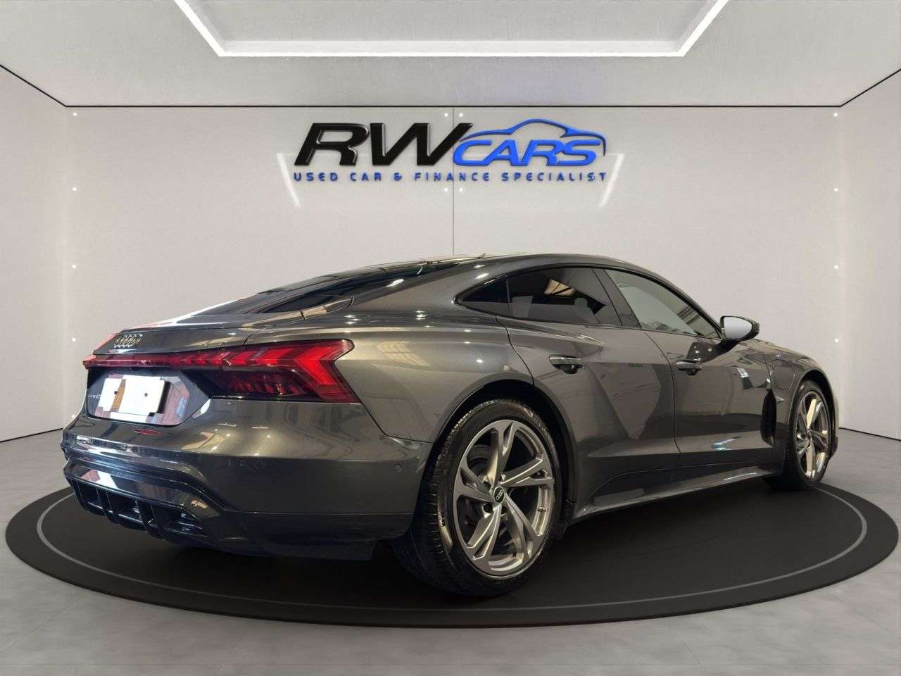 2021 AUDI E-TRON GT 2021 AUDI E-TRON GT