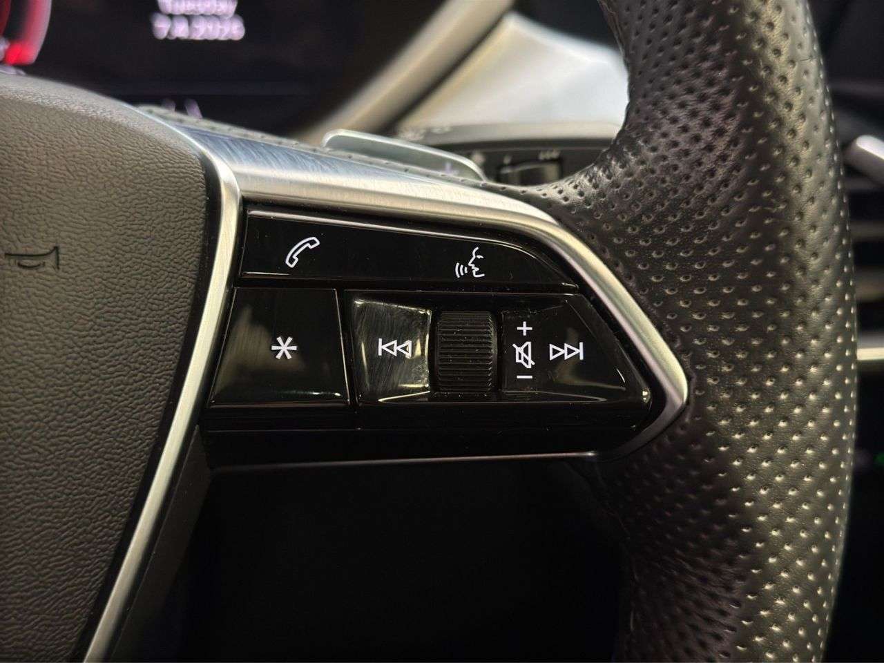 2021 AUDI E-TRON GT 2021 AUDI E-TRON GT