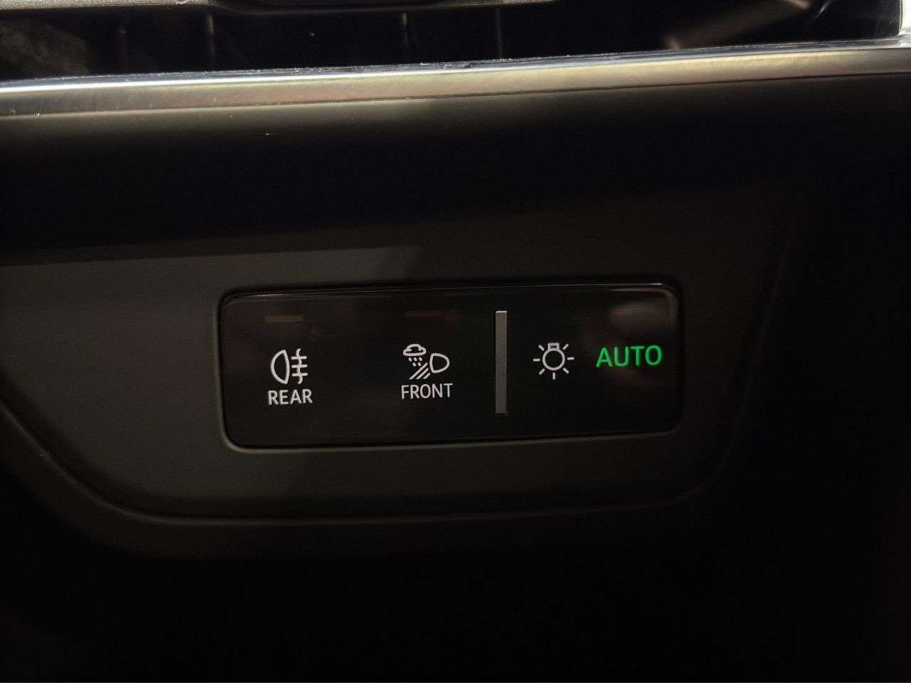 2021 AUDI E-TRON GT 2021 AUDI E-TRON GT