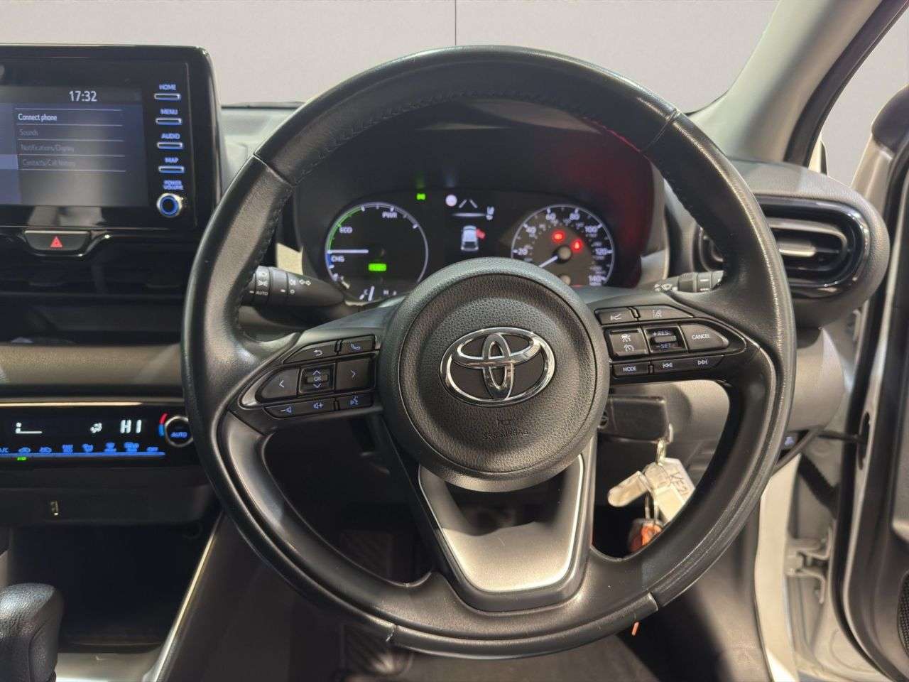 2021 TOYOTA YARIS 2021 TOYOTA YARIS