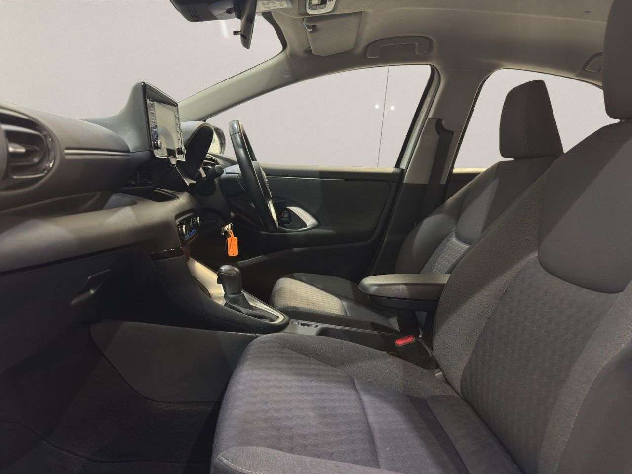 2021 TOYOTA YARIS 2021 TOYOTA YARIS