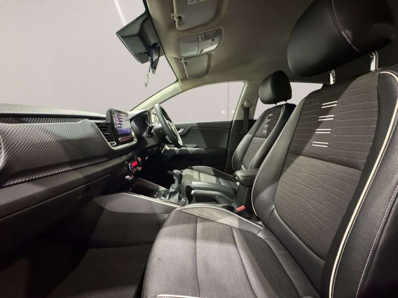 2021 KIA STONIC 2021 KIA STONIC