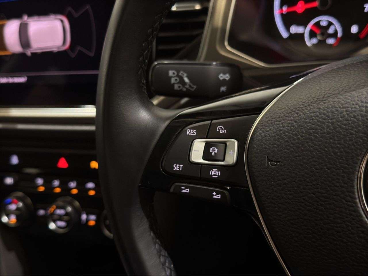 2020 VOLKSWAGEN T-ROC 2020 VOLKSWAGEN T-ROC