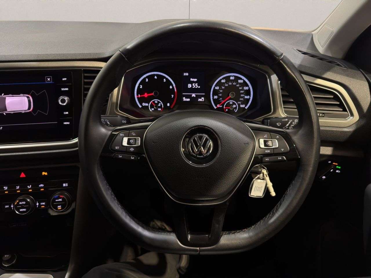2020 VOLKSWAGEN T-ROC 2020 VOLKSWAGEN T-ROC