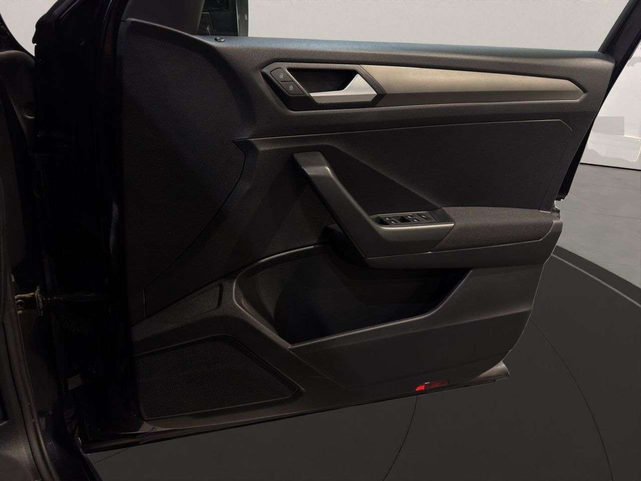 2020 VOLKSWAGEN T-ROC 2020 VOLKSWAGEN T-ROC