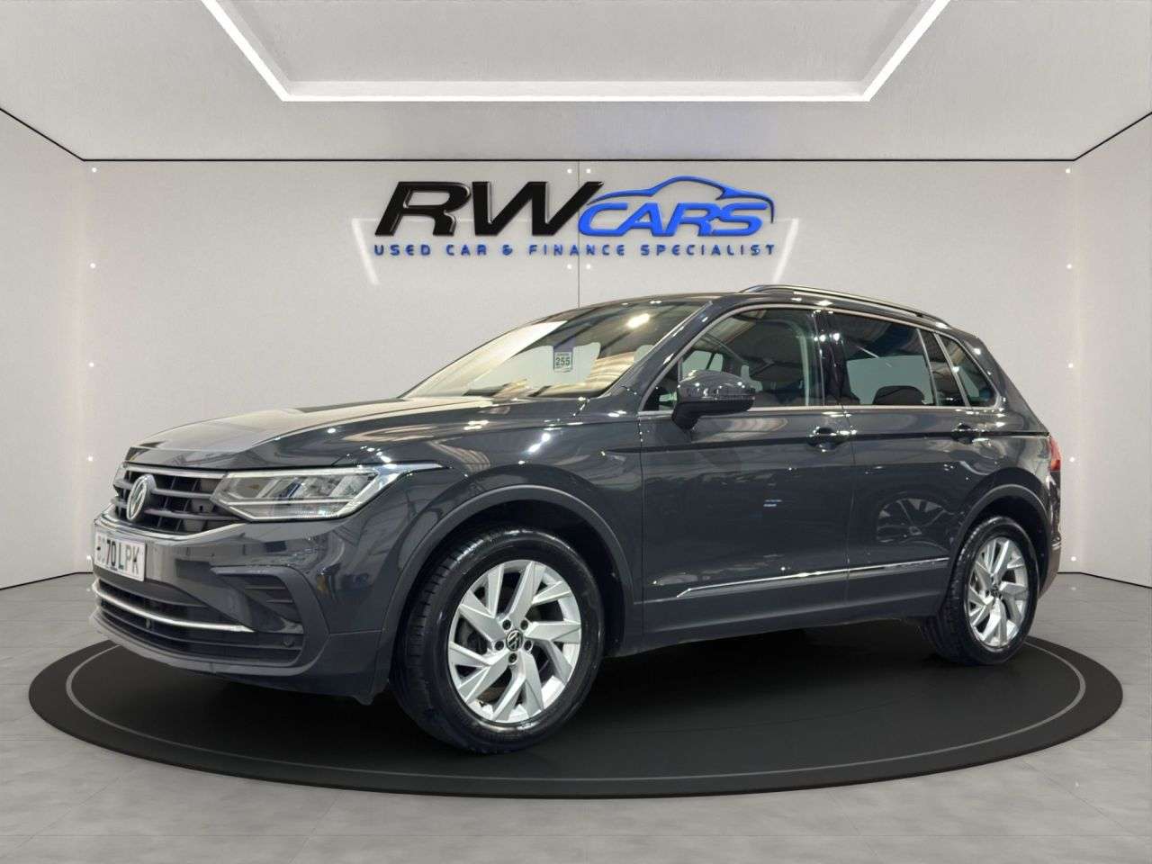 A 2021 VOLKSWAGEN TIGUAN 1.5 TSI Life SUV 5dr Petrol DSG Euro 6 (s/s) (150 ps) A 2021 VOLKSWAGEN TIGUAN 1.5 TSI Life SUV 5dr Petrol DSG Euro 6 (s/s) (150 ps)