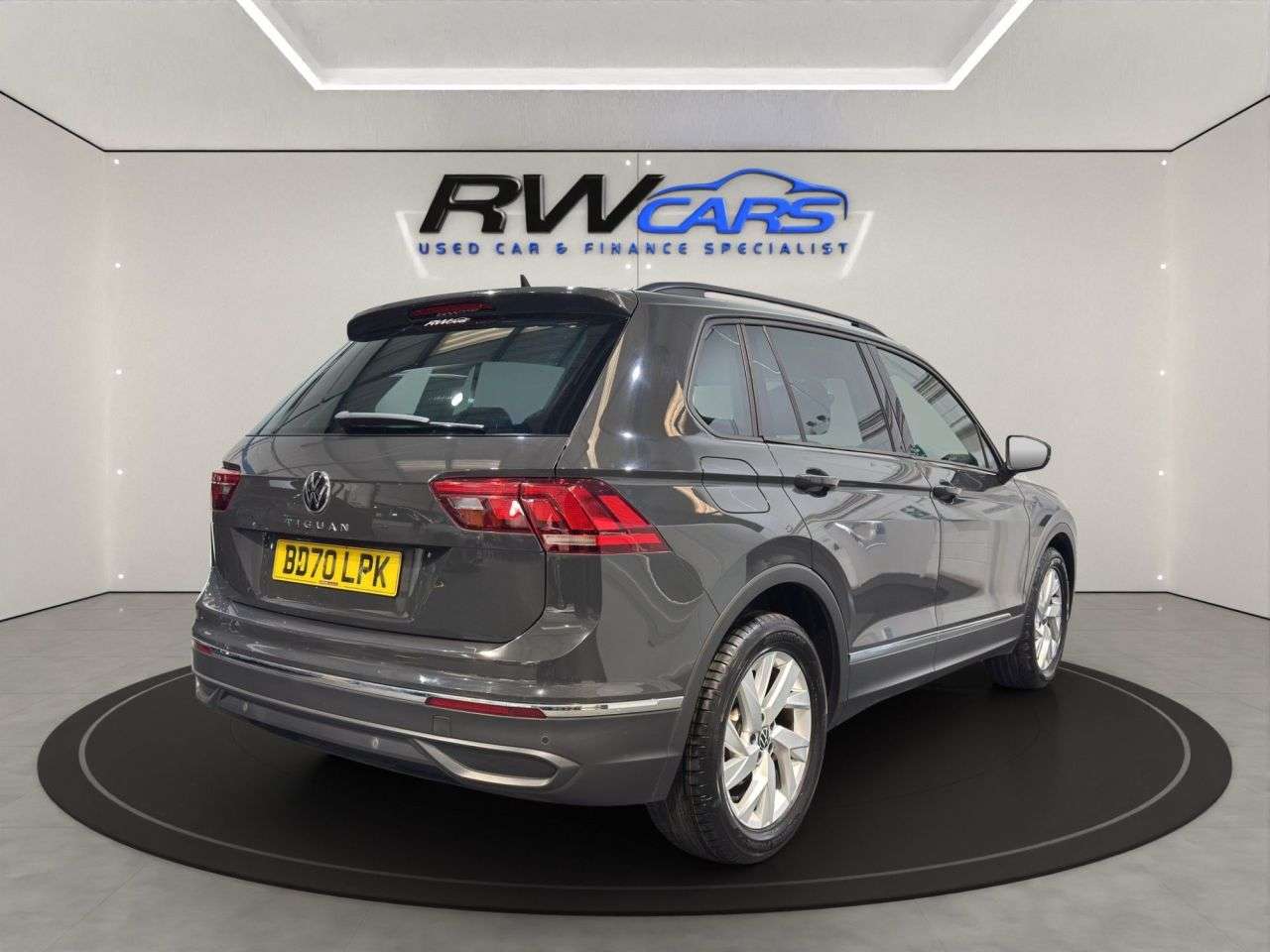 2021 VOLKSWAGEN TIGUAN 2021 VOLKSWAGEN TIGUAN