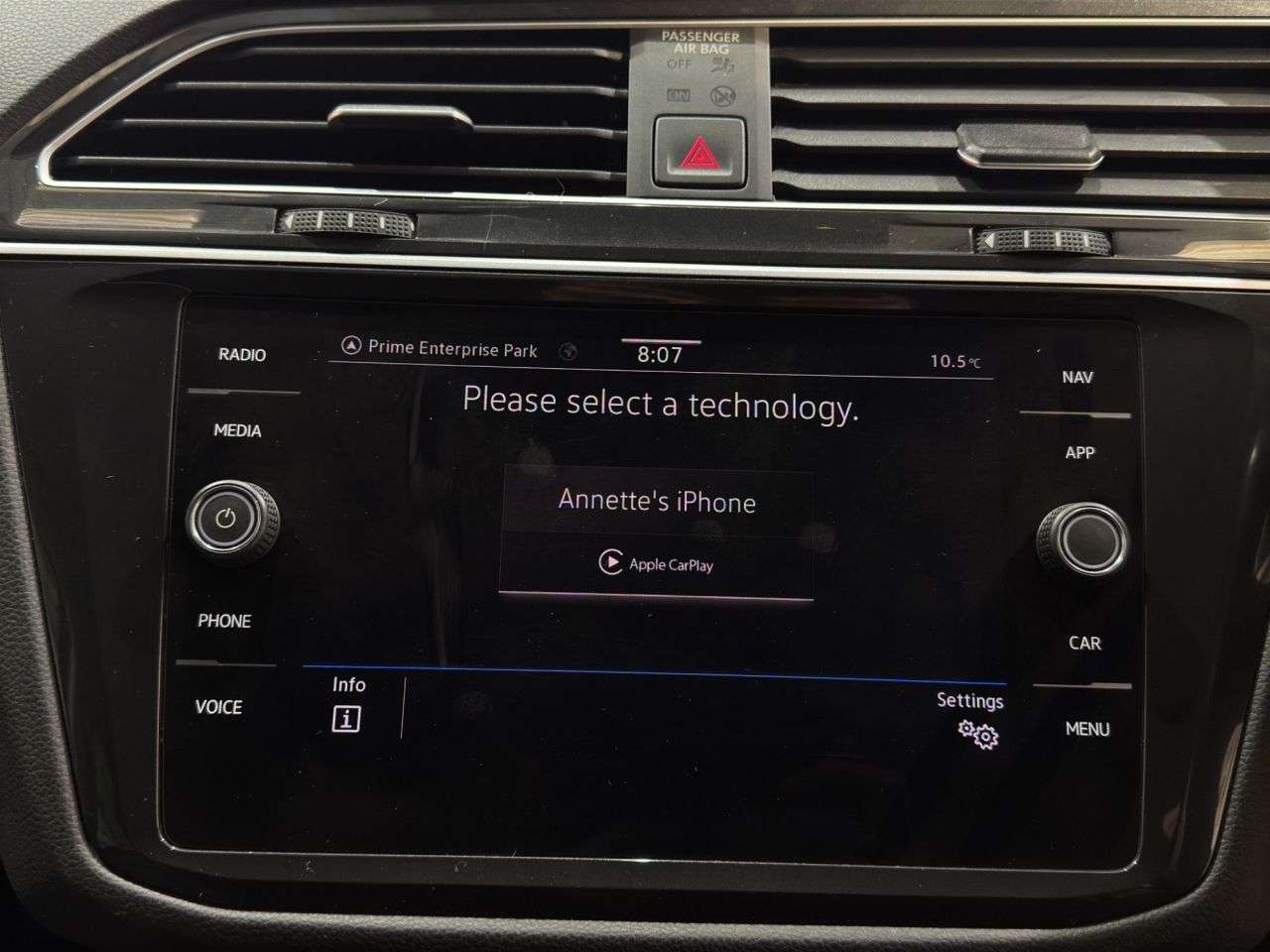 2021 VOLKSWAGEN TIGUAN 2021 VOLKSWAGEN TIGUAN