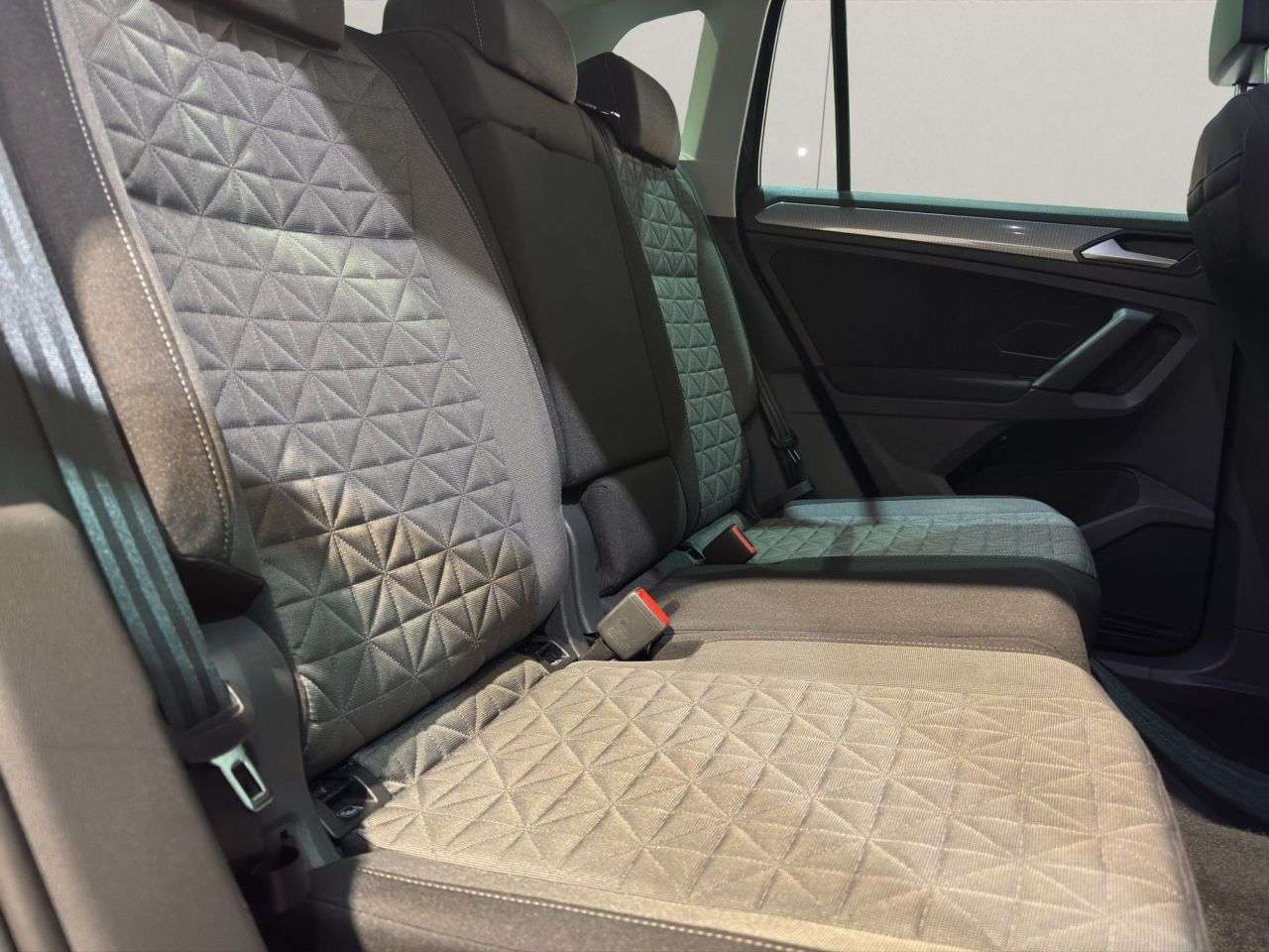 2021 VOLKSWAGEN TIGUAN 2021 VOLKSWAGEN TIGUAN