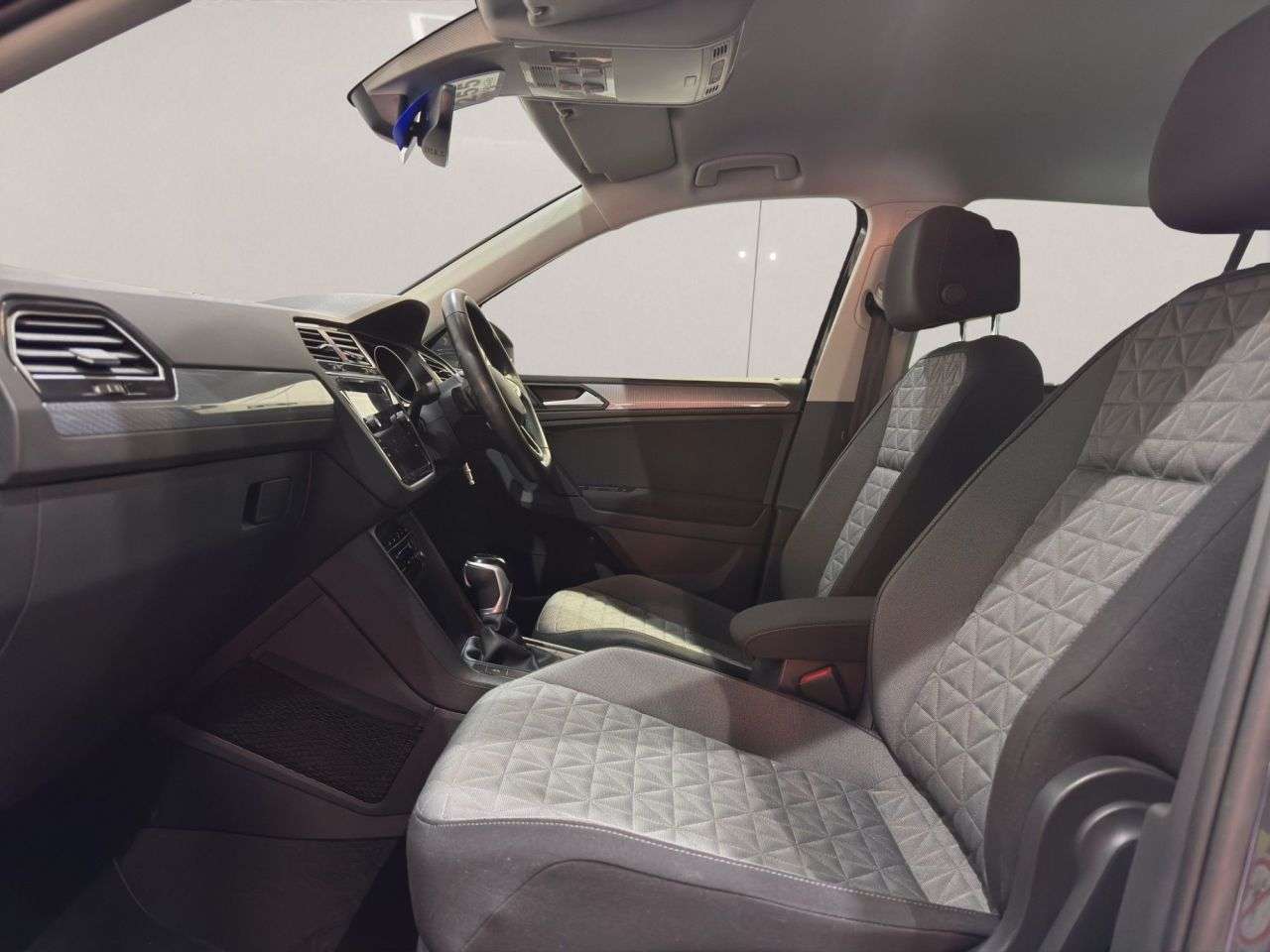 2021 VOLKSWAGEN TIGUAN 2021 VOLKSWAGEN TIGUAN