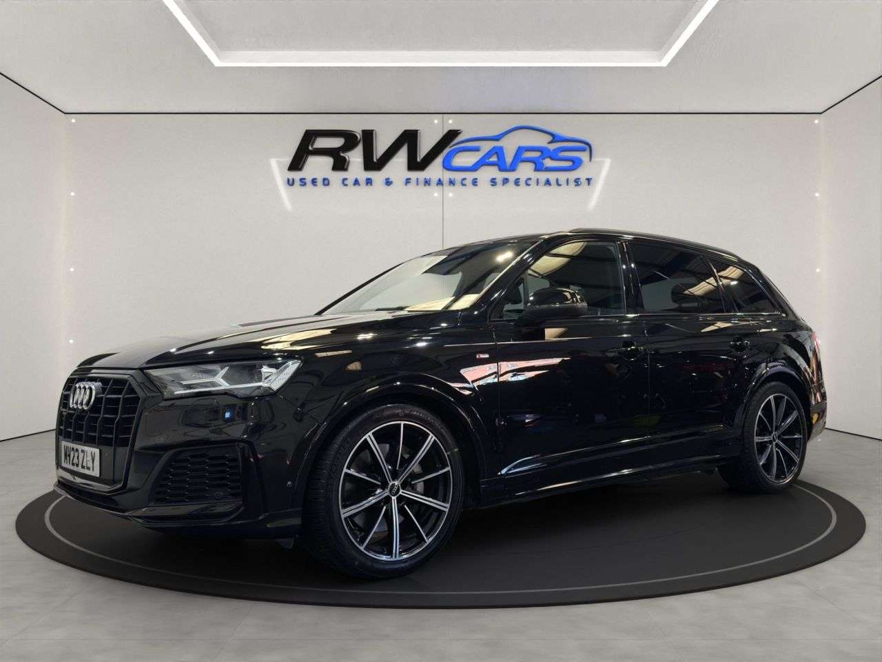 A 2023 AUDI Q7 3.0 TFSI V6 55 Black Edition SUV 5dr Petrol Tiptronic quattro Euro 6 (s/s) A 2023 AUDI Q7 3.0 TFSI V6 55 Black Edition SUV 5dr Petrol Tiptronic quattro Euro 6 (s/s)