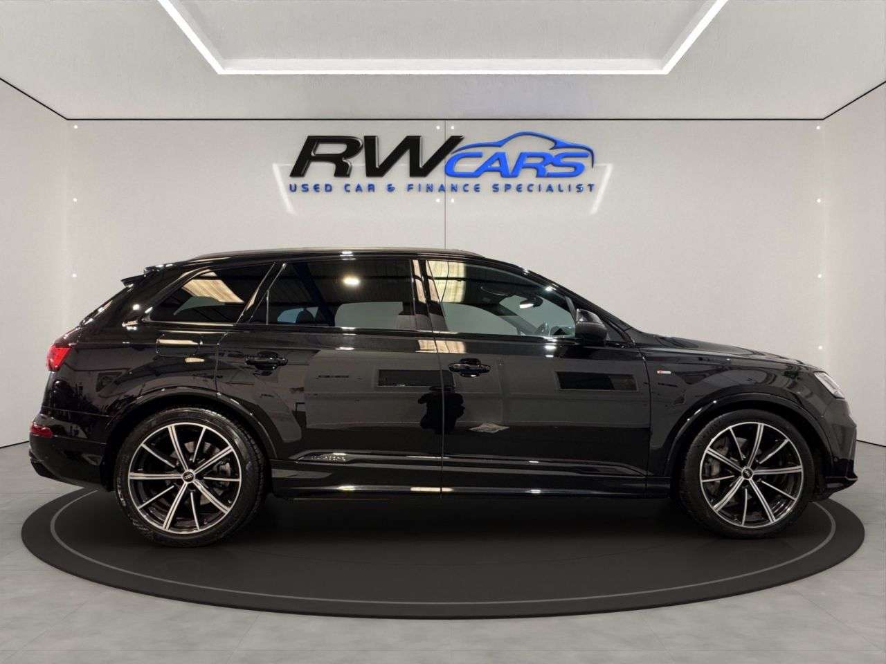 2023 AUDI Q7 2023 AUDI Q7